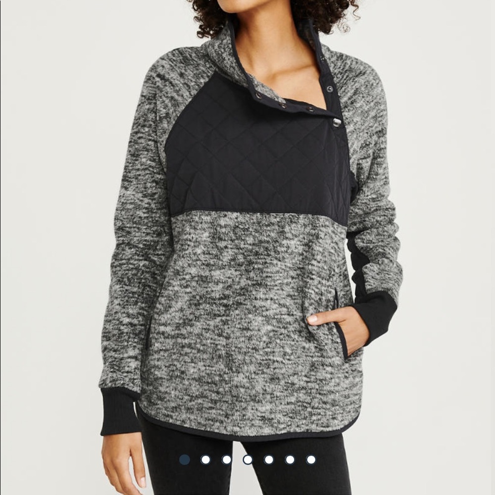 Abercrombie Asymmetrical Snap Up Fleece